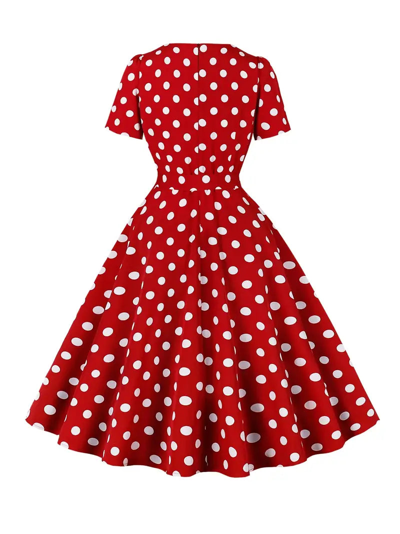 Rochie Rosie cu Buline Albe și Curea Reglabilă la Talie, cu talie în formă de A - Lungime până la genunchi, perfectă pentru ocazii casual, petreceri și vacanțe
