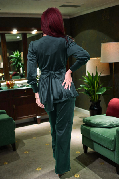 Costum Elegant pentru Femei 2026