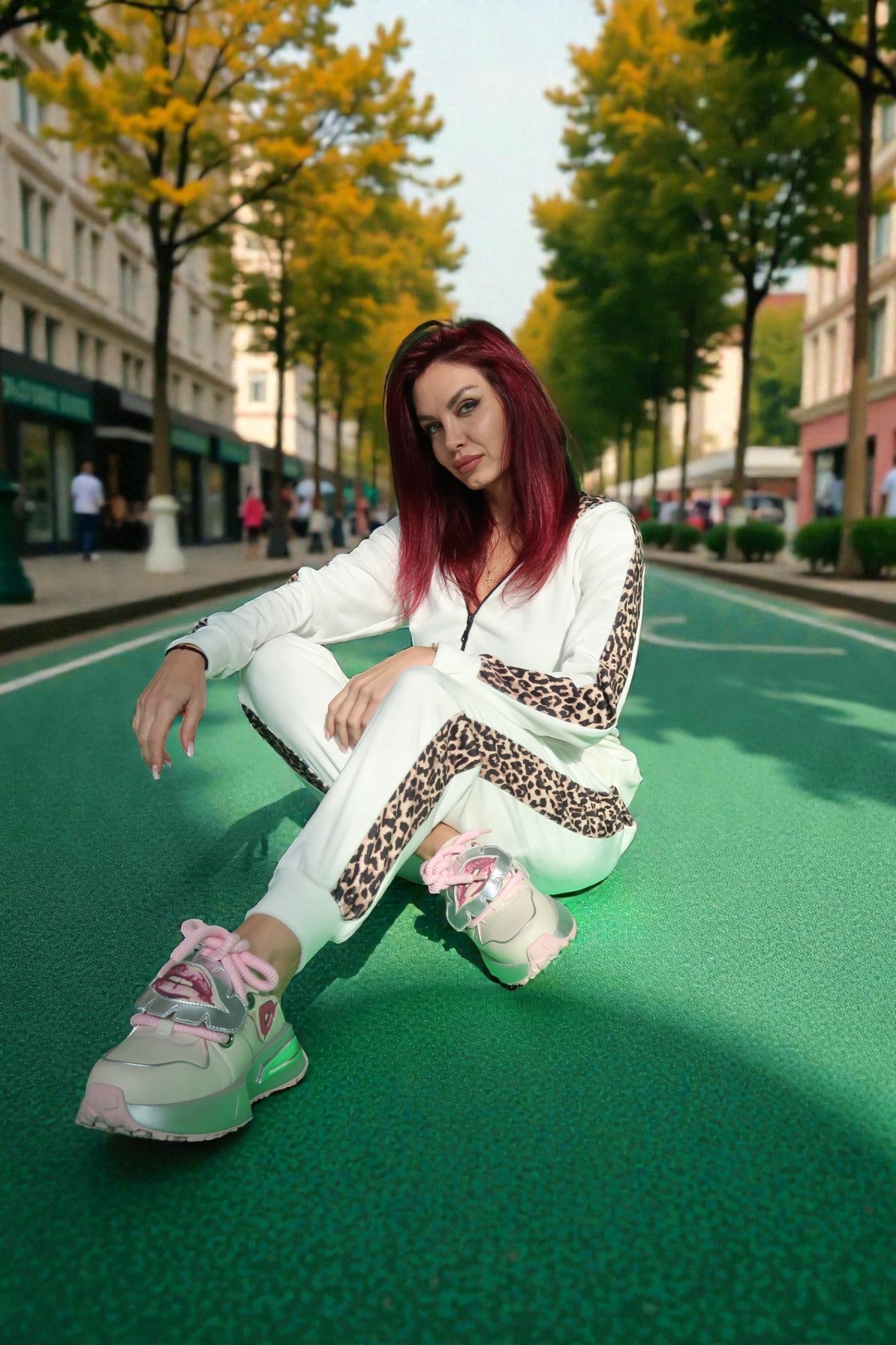 Trening Leopard pentru Femei 2026 Alb