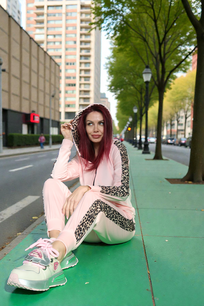 Trening Leopard pentru Femei 2026 Roz